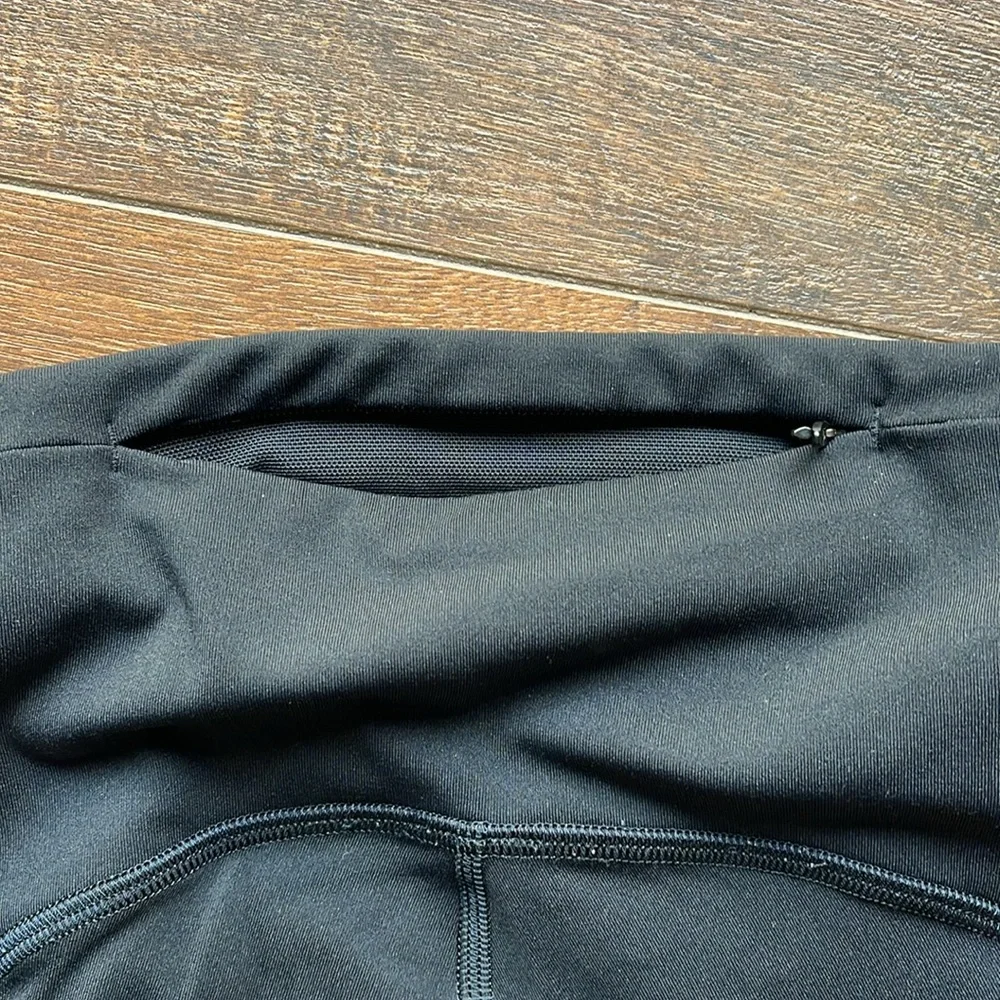 Lululemon leggings, size small